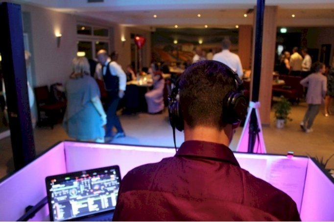 DJ Turm - Mixed Music für Hochzeiten und Events