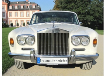 Oldtimervermietung / Hochzeitsautos mit Chauffeur in Wiesbaden