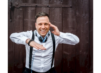 DJ Martin Meyer - Hochzeits- & Event DJ mit Erfahrung & den besten Hits in Wiesbaden